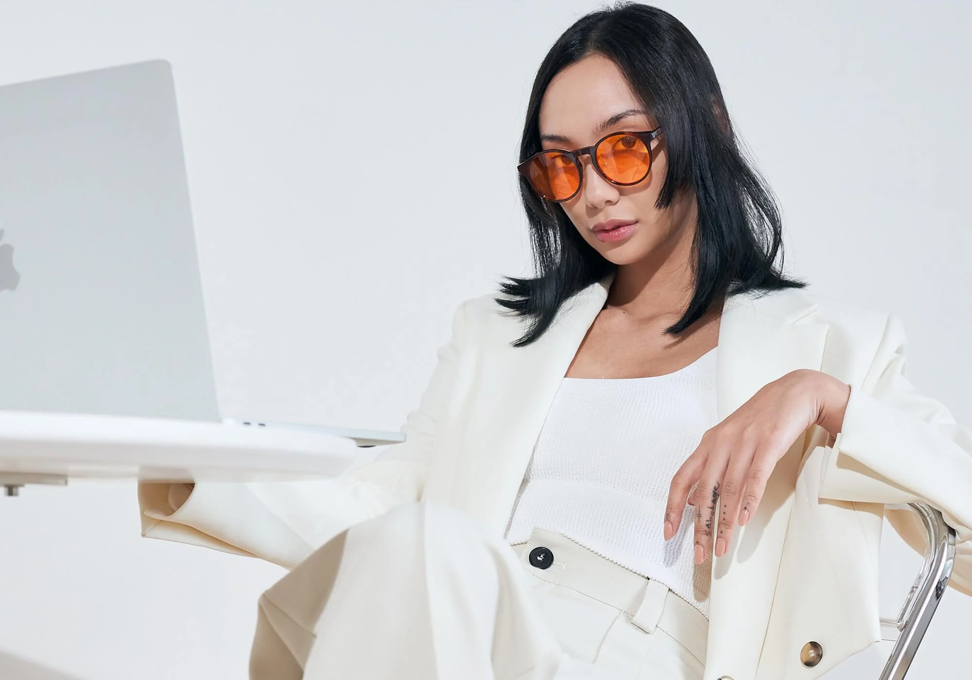 Manta Blue Light Blocking Glasses - Image 9