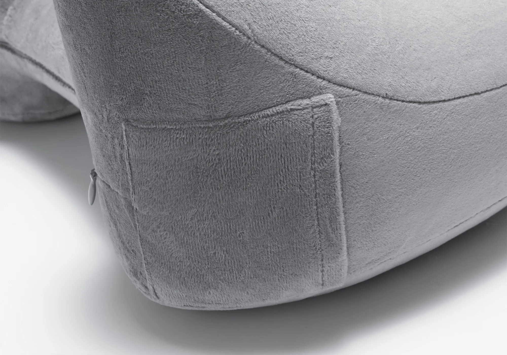 Manta Travel Pillow - Image 14